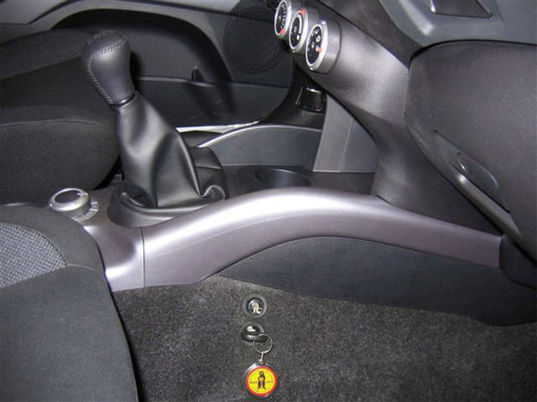 Mitsubishi Outlander sebv�lt�z�r szerel�s