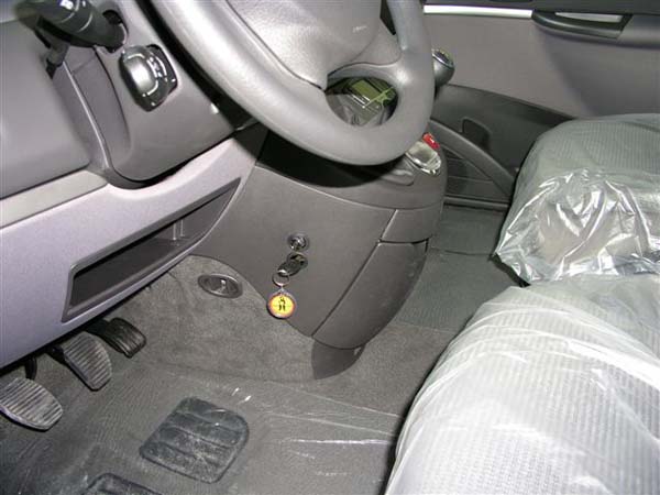 Peugeot 807 (6 seb., "R"-el�l)