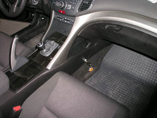 Accord 2008/ 6 seb. v�lt�z�r