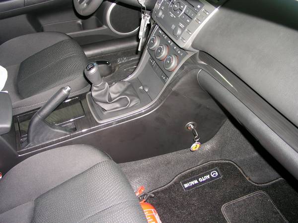 Mazda 6 / 5seb. 2008-t�l