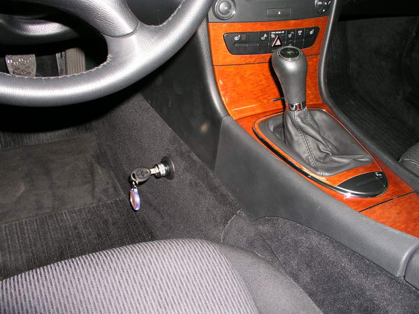 Mercedes E211/6seb v�lt�z�r 2002