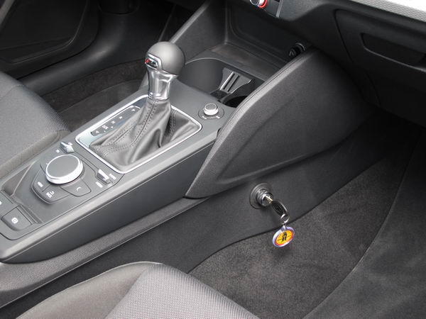 Audi Q2 /GA/ Aut./S-Tronic v�lt�z�r