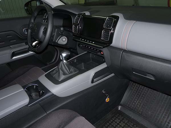 Citroen C3 Aircross 6 seb 2017-t�l v�lt�z�r