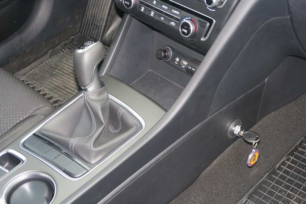 Kia Optima JF 6 seb. v�lt�z�r