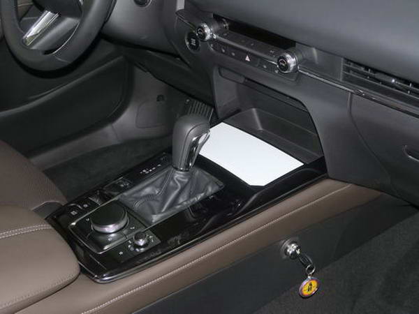 Mazda CX-30 Aut./Szekv.. /DM/ v�lt�z�r