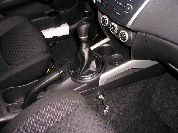 mitsubishi ASX 5-6 seb., 2009 v�lt�z�r