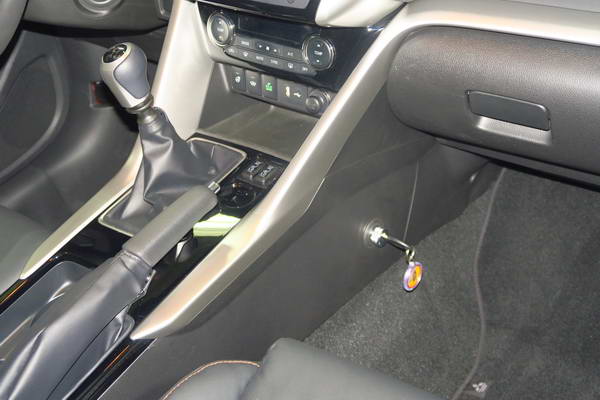 Mitsubishi Eclipse cross 6 seb., 2017-t�l v�lt�z�r beszerel�s