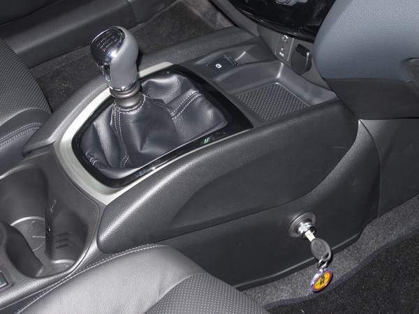 Nissan X-Trail T32 dCi v�lt�z�r