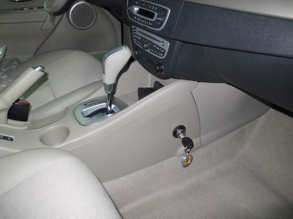 Renault Fluence Aut./Szekv. v�lt�z�r