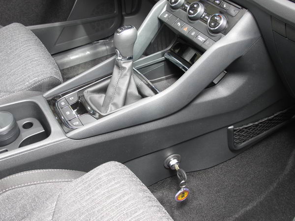 Skoda Kodiaq 6 seb. v�lt�z�r szerel�s