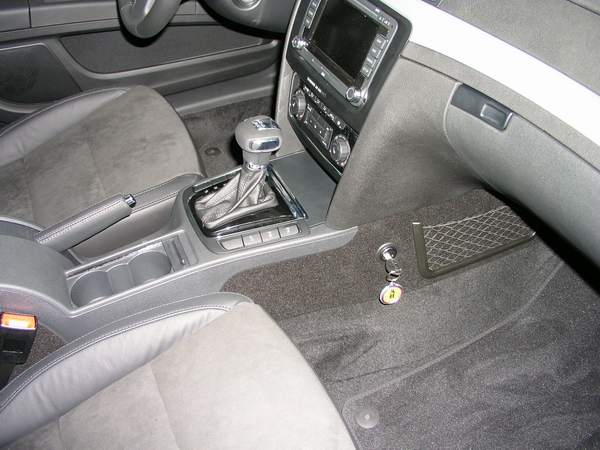 SUPERB AUT./DSG v�lt�z�rak