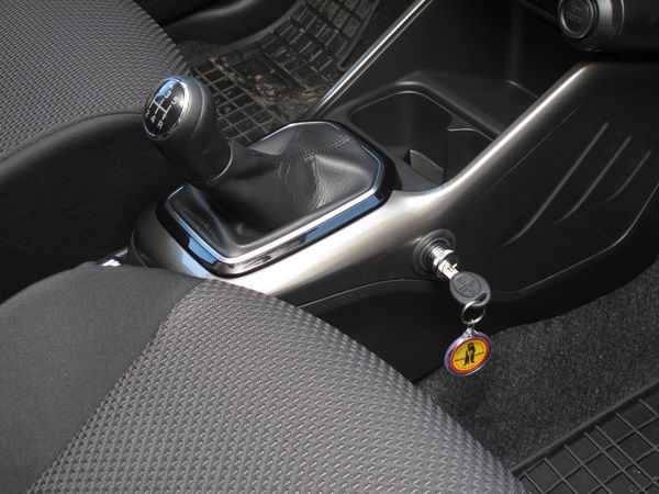 Suzuki Ignis 5 seb. 2015- v�lt�z�r