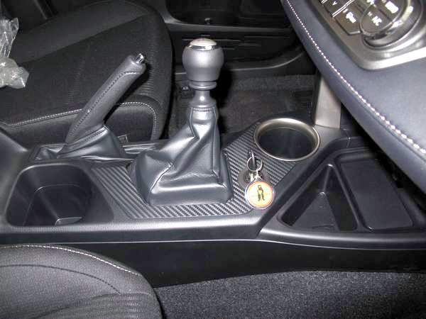 Toyota RAV4 v�lt�z�r