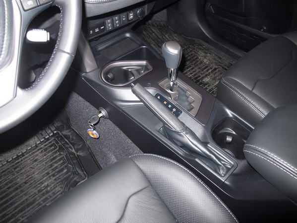 Toyota RAV4 MultidriveS 2016-t�l v�lt�z�r