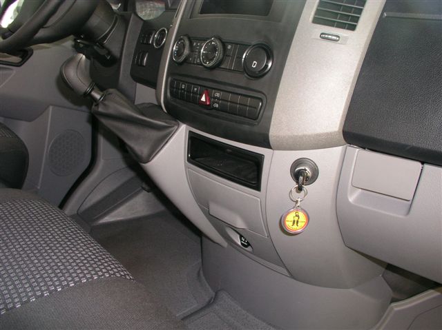 VW Crafter I. 6 seb., 2006- v�lt�z�r beszerel�s