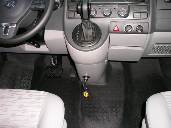 VW  T-5 v�lt�z�r